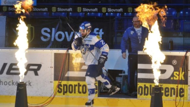 369141_dsc7784 676x485.jpg
