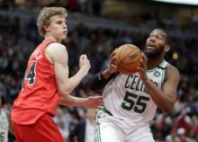 369209_greg monroe 55 lauri markkanen 676x484.jpg