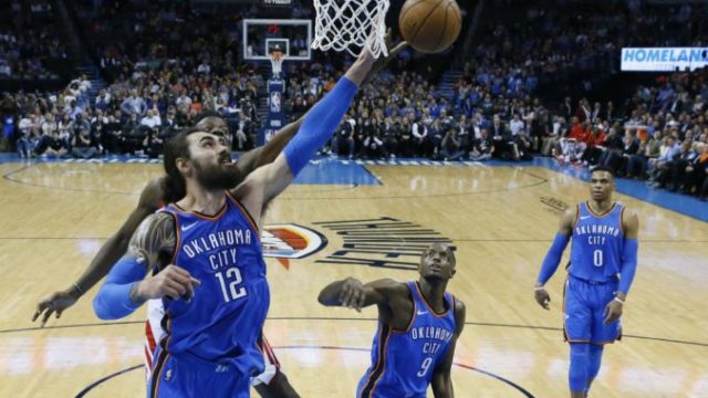 369301_steven adams 12 clint capela 676x441.jpg