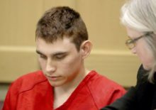 369423_school_shooting_florida_37228 c895c082370e4ac28f0f8a932b18f4bb 676x477.jpg