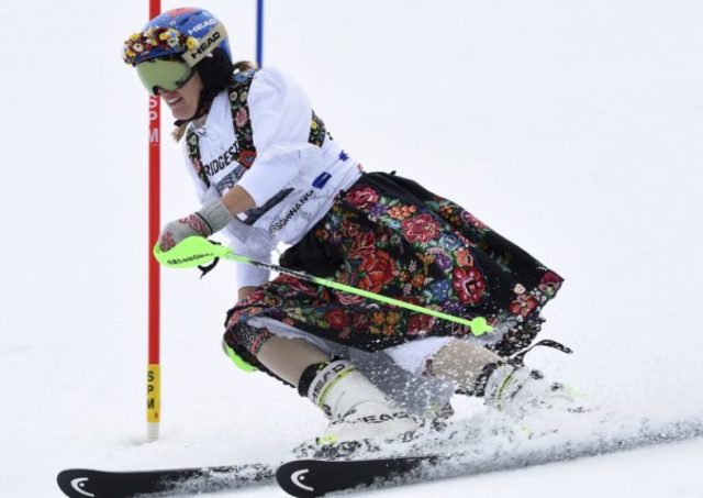 369604_germany_alpine_skiing_world_cup_18022 395ad3f21a0c4014bd6c33c98b7010c6 676x479.jpg