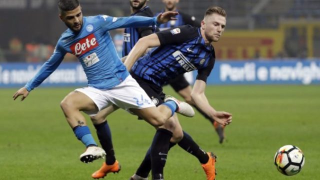 369726_lorenzo insigne milan skriniar 676x493.jpg