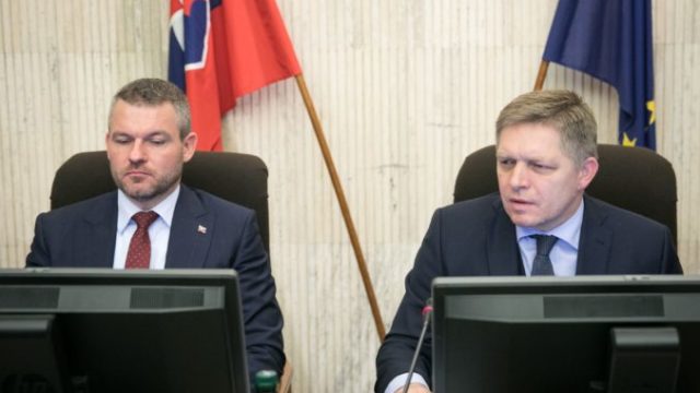 370007_peter pellegrini robert fico 676x451.jpg