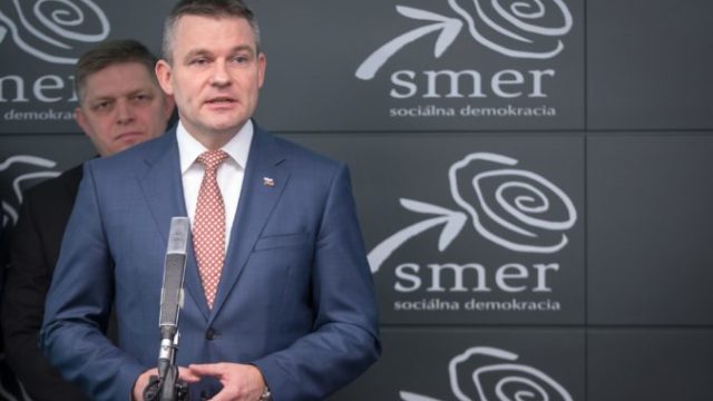 370035_robert fico peter pellegrini 676x451.jpg