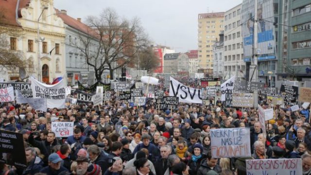 370335_slovakia_journalist_killed_95649 7bdb8af447dc4583af18385c677070f9 676x448.jpg