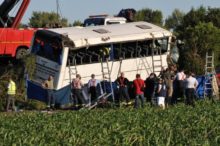 370435_pri piestanoch havaroval autobus plny deti 676x450 676x450.jpg