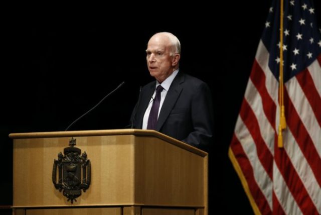 370501_john mccain 676x452.jpg