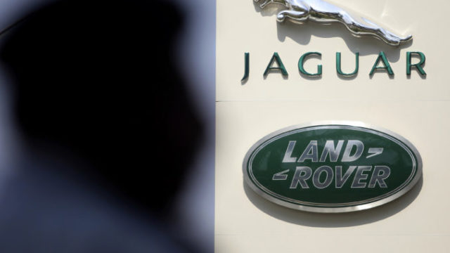 370540_jaguar_land_rover  676x439.jpeg