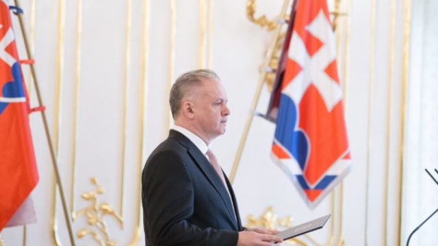 370622_andrej kiska 2 676x451.jpg