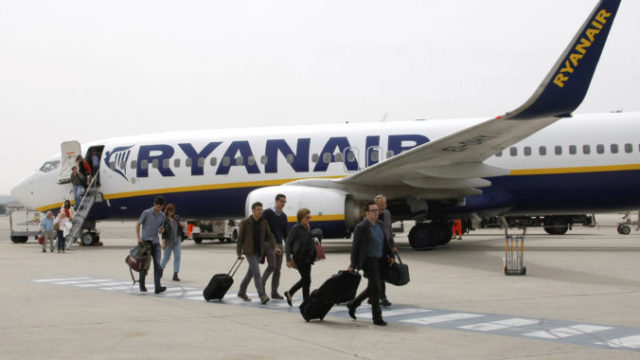 370957_ryanair 3 676x453.jpg