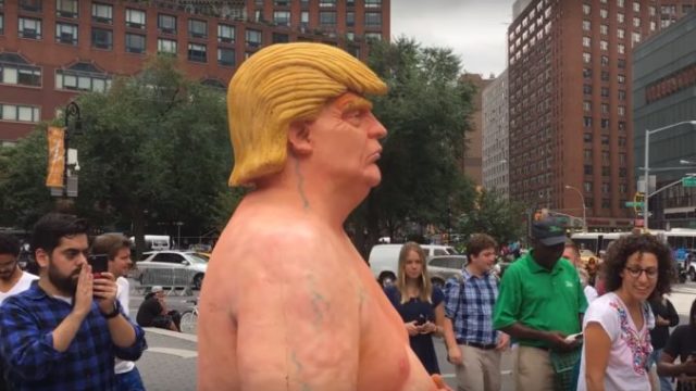 371027_trump_maly 676x395.jpg