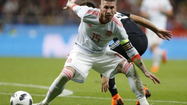 371083_spain_argentina_soccer_55623 fa6c23ec14b2428486356cfaa055cc16 676x451.jpg