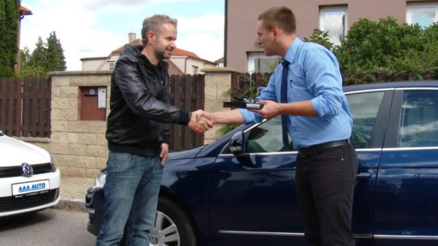 371090_mobil vykup 676x451.jpg
