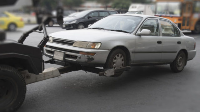 371248_odtahovkaauto 676x451.jpg