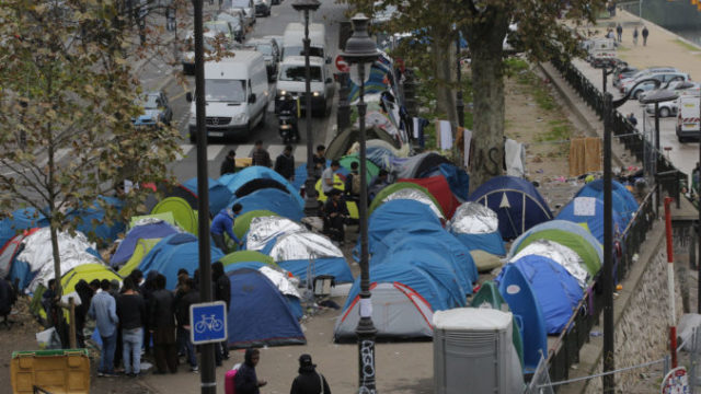 371362_france_migrants 8949bd9069eb48c68126282d47cef8bd 676x439.jpeg