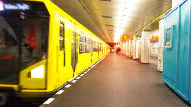 371537_metro 676x449.jpg