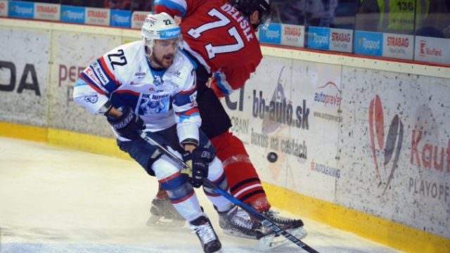 371543_hokej 676x451.jpg