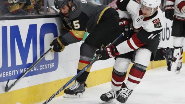 371566_coyotes_golden_knights_hockey_28734 e35837ae54444078aa3a844a6116c4fc 676x486.jpg
