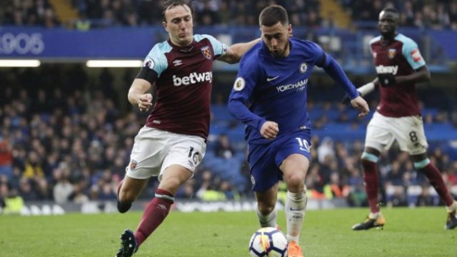 371961_mark noble eden hazard 676x436.jpg
