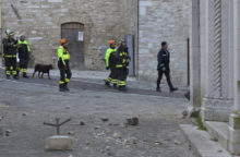 372105_aptopix_italy_quake 6251796d5e34498fa5ca8ddf3bde03eb 676x444.jpeg