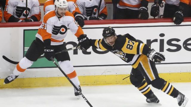372322_scott laughton 21 sidney crosby 87 676x451.jpg
