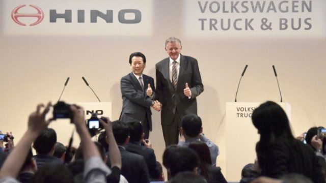 372354_japan_hino_volkswagen_60703 633d8bcefaf3402dbe05d8b0ca9fb6ca 676x451.jpg