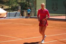 372494_karolina schmiedlova 1 676x451.jpg