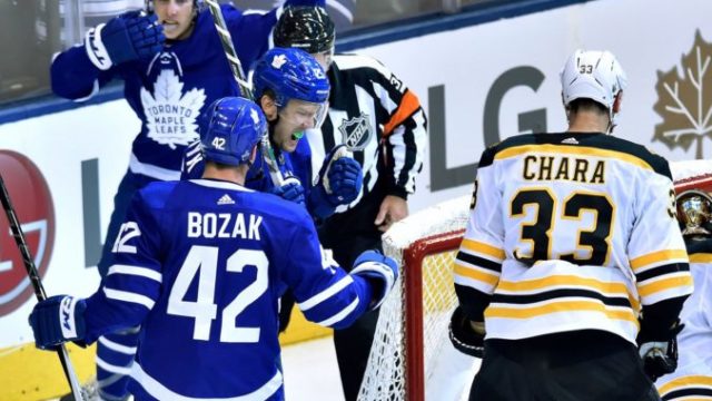 372766_bruins_maple_leafs_hockey_10667 74f2f26d3bca472ba26dd90566e861e1 676x507.jpg
