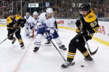 373215_maple_leafs_bruins_hockey_04906 4440e2de92684656abb95f75fe788757 676x446.jpg