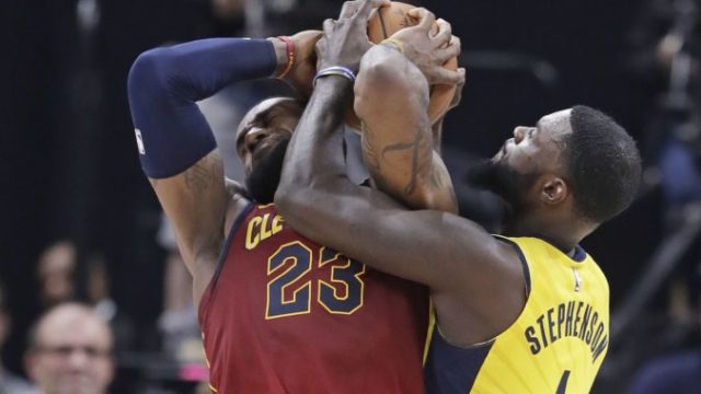 373313_lebron james lance stephenson 676x527.jpg