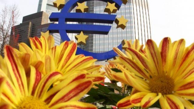 373320_euro.jpg