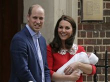 373793_britain_royal_baby_82574 66ef25c3a67143c8a1e545e8ff294d3a 676x504.jpg