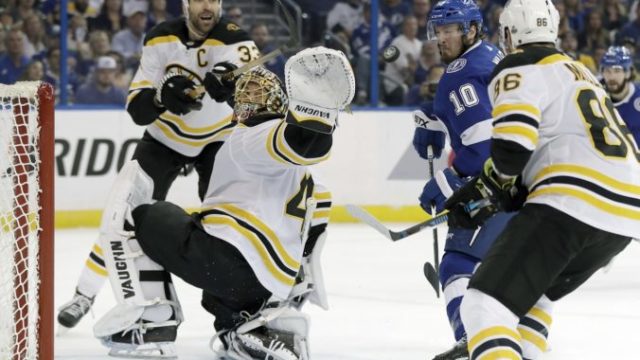 373935_bruins_lightning_hockey_93194 05272fa467c24f19b3881f20aa6bd13b 676x477.jpg