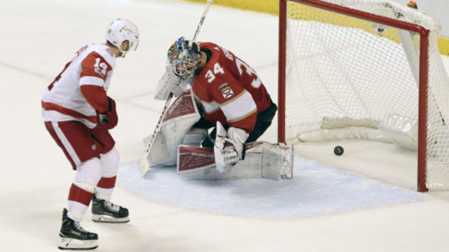 374136_nhl detroit 676x409.jpg