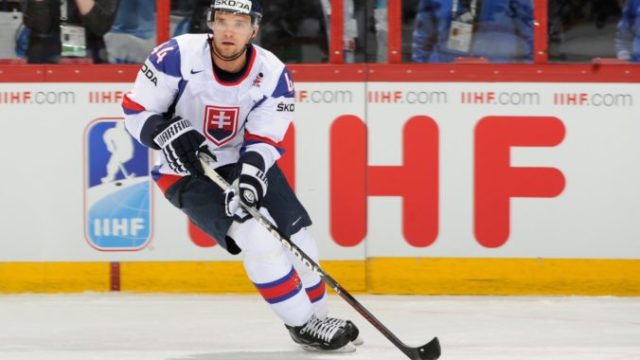 374482_sekera 676x450.jpg