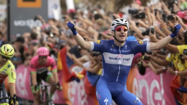 374513_israel_italy_giro_cycling_89016 440e877df4f84b22b755fd295d9bcc9b 676x451.jpg