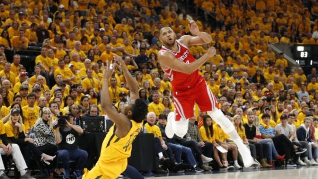 374623_eric gordon donovan mitchell 676x513.jpg