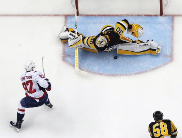 374696_capitals_penguins_hockey_72567 2839154b57094d848b529d35e02fc838 676x514.jpg