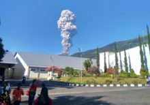 374986_indonesia_volcano_48187 4c4f883b1de04dcbb3b4552affa7daf6 676x474.jpg