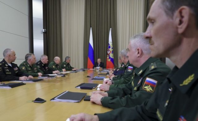 375642_russia_new_weapons_10104 331ec7f075e943c3b3562866363123f5 676x413.jpg