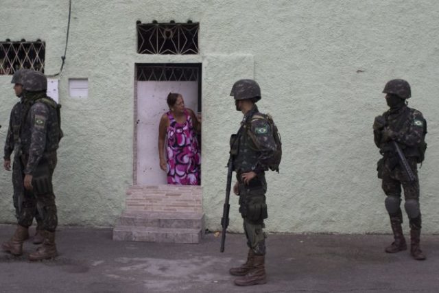 375652_policia brazilia 676x451.jpg