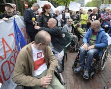 375707_poland_protest_32285 e46edd6e8300496399447194b1f57f00 676x545.jpg
