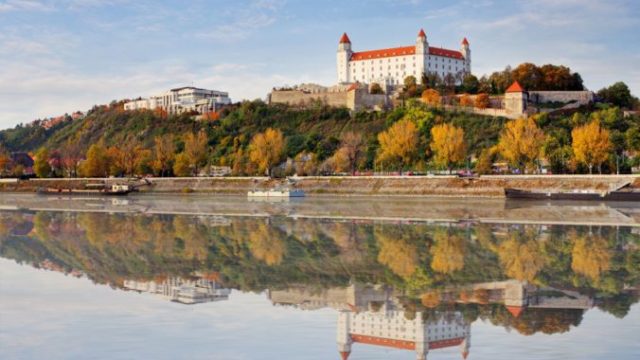 375761_bratislava 676x507.jpg