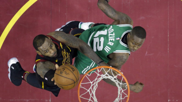 375810_celtics_cavaliers_basketball_31651 944029d6582e46d59853e050d07254fd 676x509.jpg