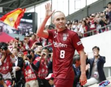 376458_japan_soccer_iniesta_74883 d265f816d87049f9a4c32448f03e2de0 676x533.jpg