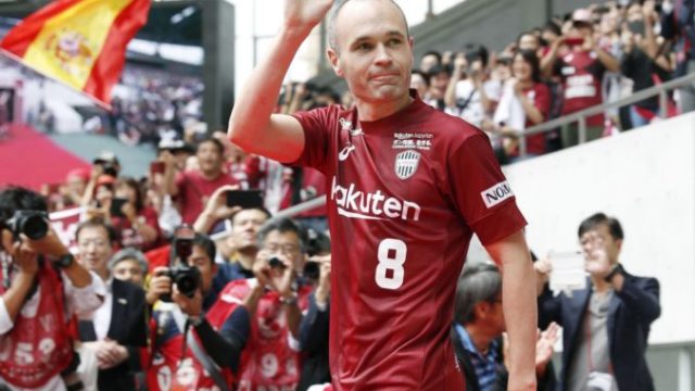 376458_japan_soccer_iniesta_74883 d265f816d87049f9a4c32448f03e2de0 676x533.jpg