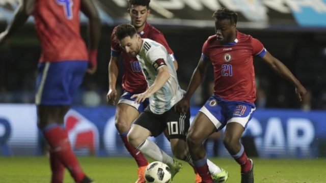 376780_argentina_haiti_soccer_98305 218c7cb9aa4b4f7f91ce084ea6fbe140 676x437.jpg