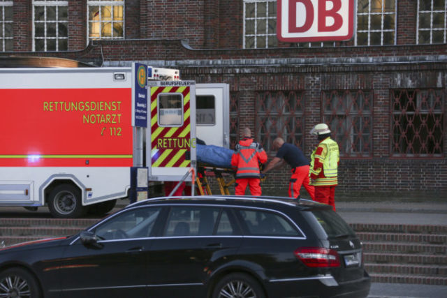 376894_germany_knife_attack_02798 b5be32b4a0544dbd83d7d2e769573311 676x451.jpg