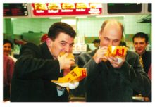 376933_bigmac _foto archiv mcd_ nitra 2001_zoltan vida 676x467.jpg