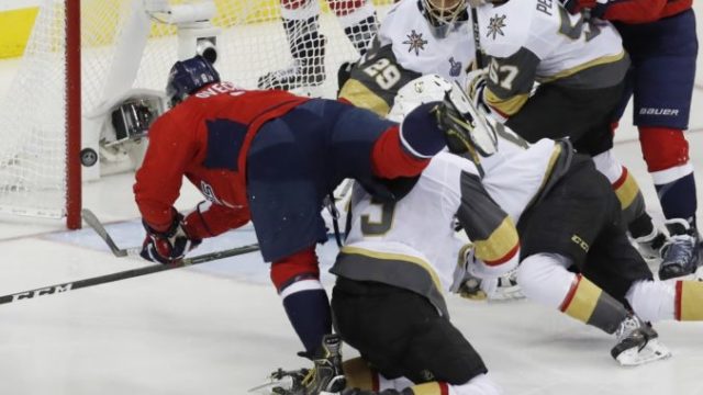 377198_stanley_cup_golden_knights_capitals_hockey_88408 694ec973ab15498db69b507a6f2bec93 676x486.jpg